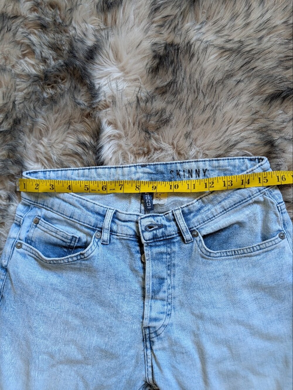 H&M Divided Light Wash Moto Biker Jeans Ribbed Knee Detail Size 30 - Picture 3 of 6